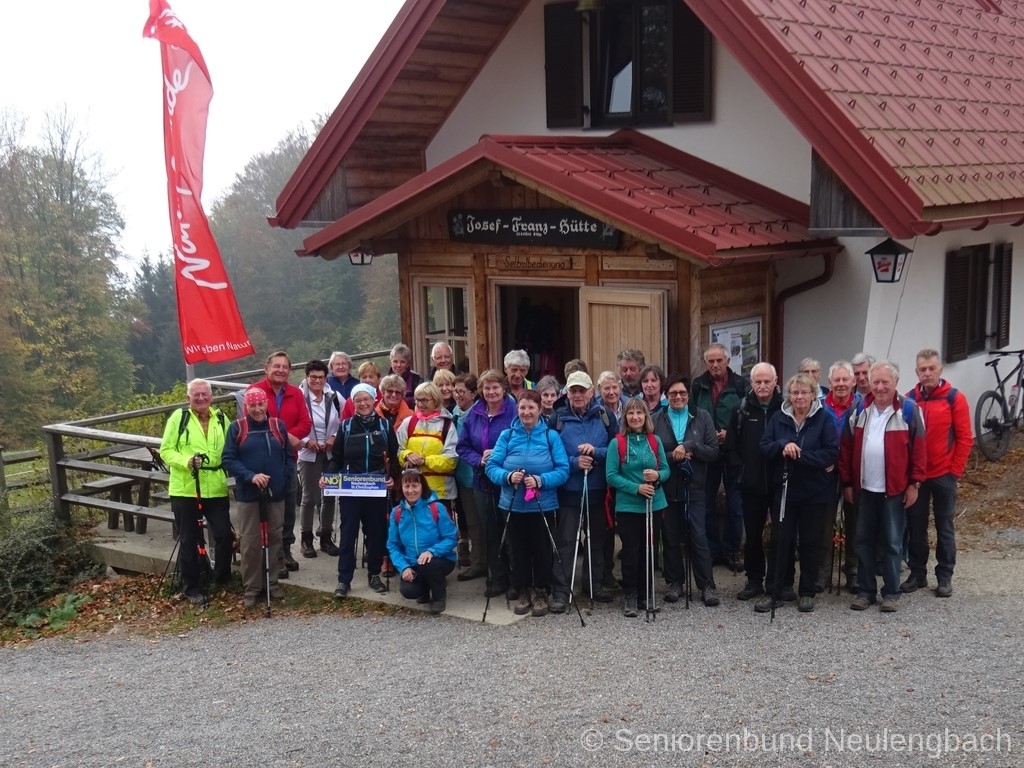 DSC01068 2.JPGBühel 2